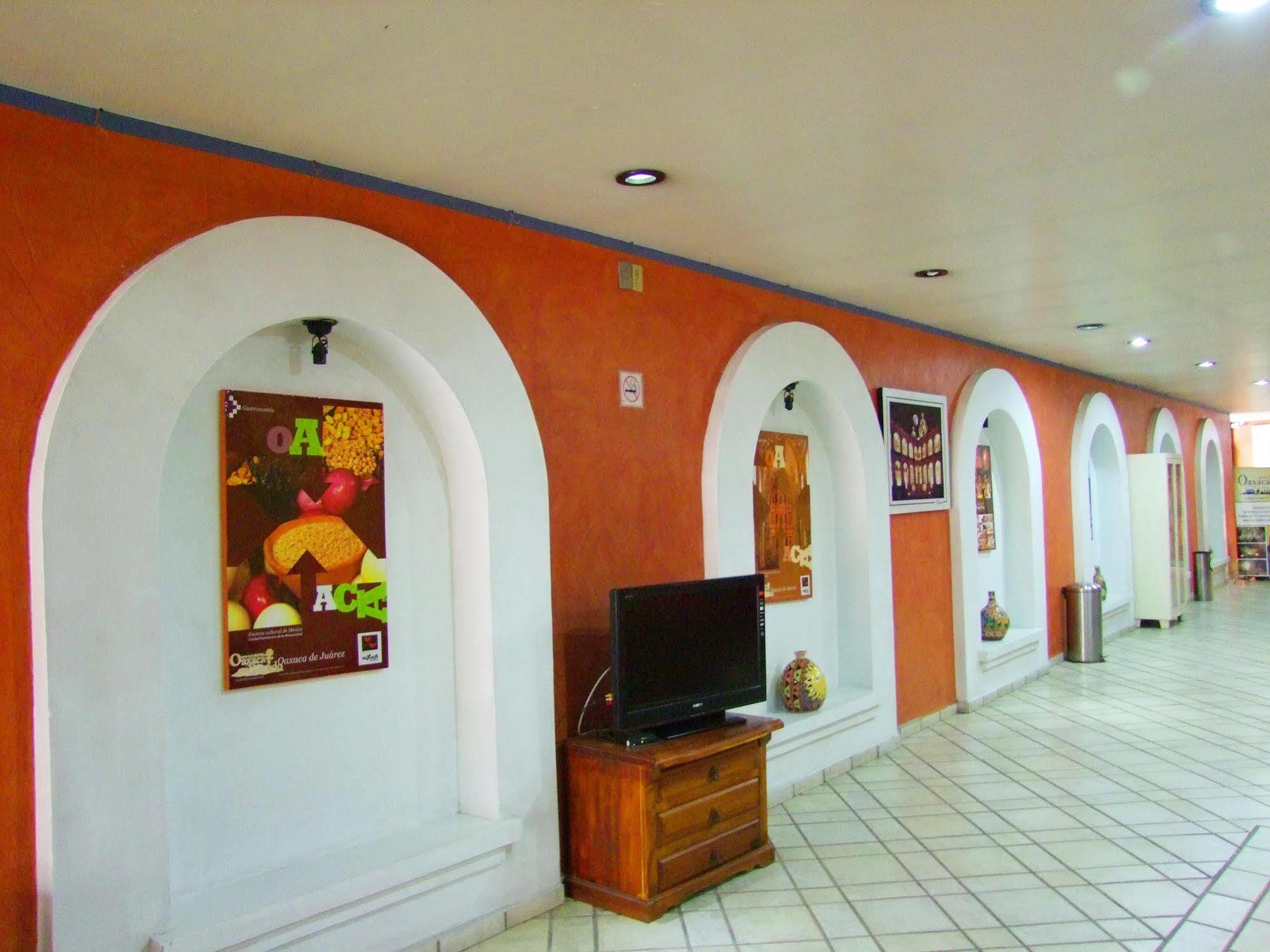 Hotel Oaxaca Dorado, Oaxaca Buitenkant foto